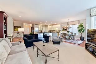 1030 Ridgeview Dr, Inverness, IL 60010 - Photo 6