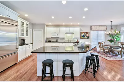 1030 Ridgeview Drive, Inverness, IL 60010 - Photo 4