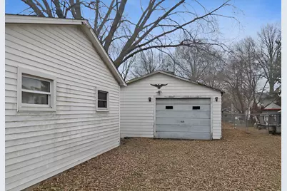 [Address not provided], Danville, IL 61832 - Photo 4