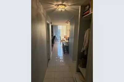 1043 S York Road #411, Bensenville, IL 60106 - Photo 4