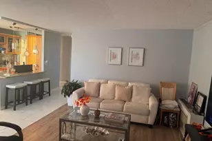 1043 S York Rd, Bensenville, IL 60106 - Photo 10