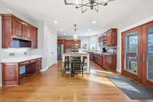 11019 W 168th St, Orland Park, IL 60467 - Photo 14