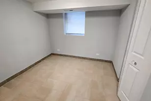 6751 S Campbell Ave, Chicago, IL 60629 - Photo 6