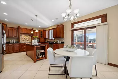 945 Internationale Parkway, Woodridge, IL 60517 - Photo 12