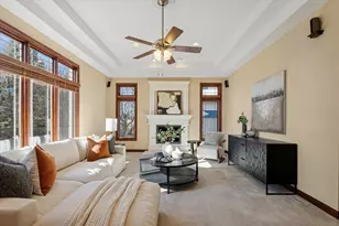 945 Internationale Pkwy, Woodridge, IL 60517 - Photo 10