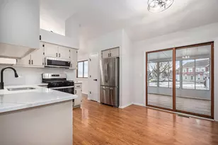 22531 Crescent Way, Richton Park, IL 60471 - Photo 8