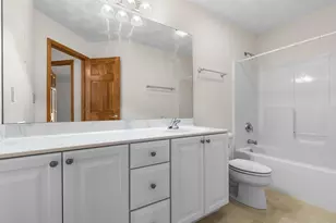 8317 Snaresbrook Rd, Roscoe, IL 61073 - Photo 24