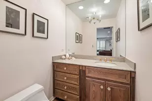 1220 Rudolph Rd, Northbrook, IL 60062 - Photo 20