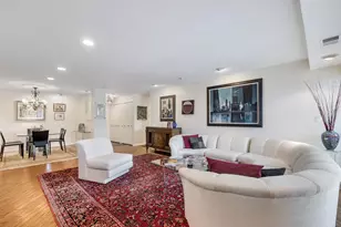 1220 Rudolph Rd, Northbrook, IL 60062 - Photo 6