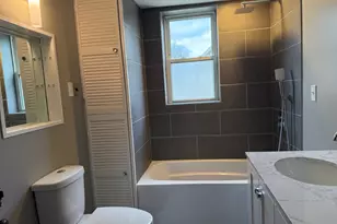 1204 6th St, Peru, IL 61354 - Photo 26