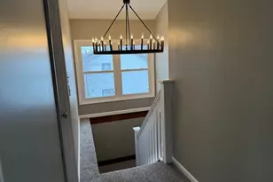 1204 6th St, Peru, IL 61354 - Photo 14