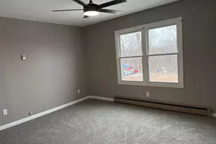 1204 6th St, Peru, IL 61354 - Photo 18