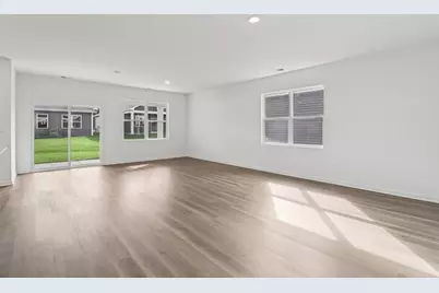 6296 Redwood Trail, Wonder Lake, IL 60097 - Photo 10