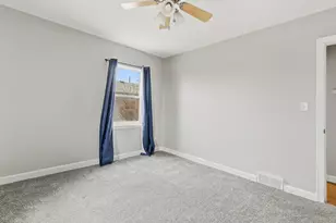 3237 12th St, Rock Island, IL 61201 - Photo 24