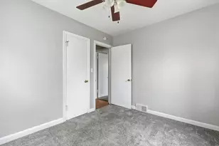 3237 12th St, Rock Island, IL 61201 - Photo 26