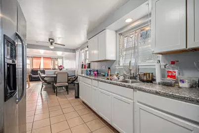 7524 W 63rd Place, Summit, IL 60501 - Photo 18