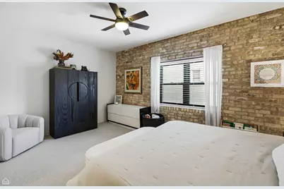 3057 N Clifton Avenue #2, Chicago, IL 60657 - Photo 14