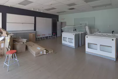 5232 Dempster Avenue, Skokie, IL 60077 - Photo 2