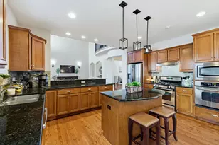 1715 Amelia Ct, Naperville, IL 60565 - Photo 10