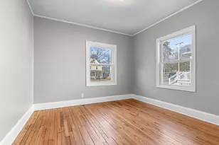 518 Shaw St, Rockford, IL 61104 - Photo 12