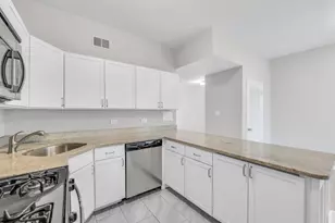 2116 W North Ave, Chicago, IL 60647 - Photo 6