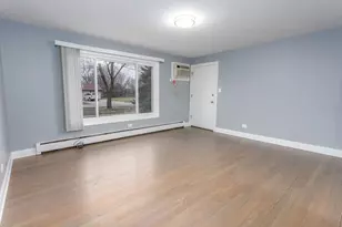 8210 S 84th Ave, Justice, IL 60458 - Photo 12