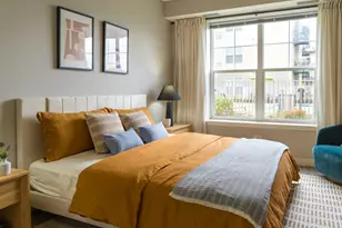 255 N Addison Ave, Elmhurst, IL 60126 - Photo 4