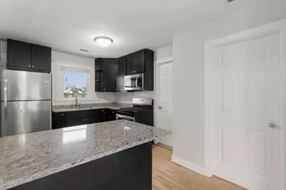 1144 N Austin Boulevard #2, Oak Park, IL 60302 - Photo 2