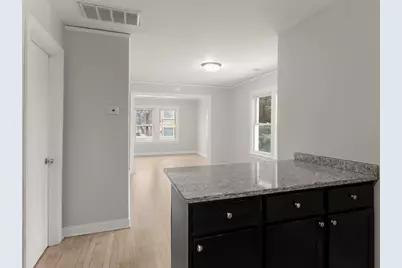 1144 N Austin Boulevard #2, Oak Park, IL 60302 - Photo 4