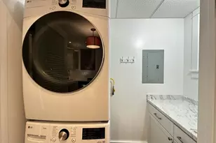 1406 W Cornelia Ave, Chicago, IL 60657 - Photo 20