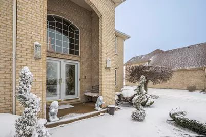 2078 Bluestem Parkway, Lynwood, IL 60411 - Photo 4