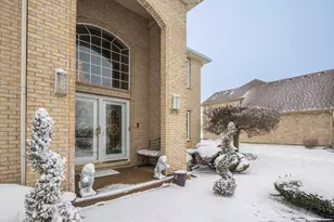 2078 Bluestem Pkwy, Lynwood, IL 60411 - Photo 4