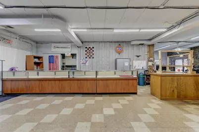 135 E Main Street, Glenwood, IL 60425 - Photo 10