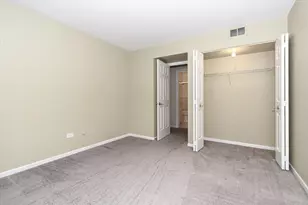 299 Mallard Point Point, Lake Barrington, IL 60010 - Photo 14