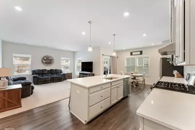 3694 Reddington Circle, Elgin, IL 60124 - Photo 6