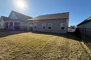 3694 Reddington Cir, Elgin, IL 60124 - Photo 36