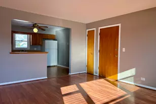 637 Pasadena Ave, Beecher, IL 60401 - Photo 4