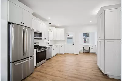 247 Highwood Avenue, Highwood, IL 60040 - Photo 6