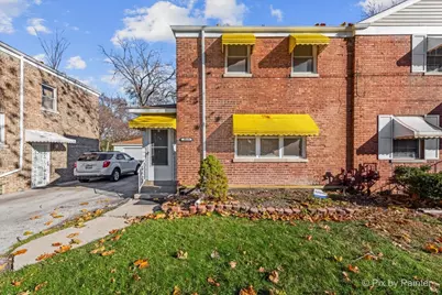 9819 S Clyde Avenue, Chicago, IL 60617 - Photo 1