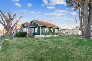 2620 12th Ave, Moline, IL 61265 - Photo 2