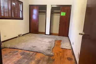 8936 S Jeffery Blvd, Chicago, IL 60617 - Photo 6