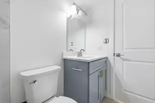 4180 Williamsburg Ct, Glenview, IL 60025 - Photo 14