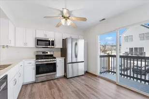 17440 Yakima Dr, Lockport, IL 60441 - Photo 6