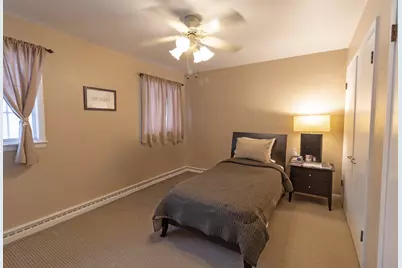 725 Cedar Lane, Frankfort, IL 60423 - Photo 10