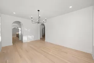 1037 Belleforte Ave, Oak Park, IL 60302 - Photo 10