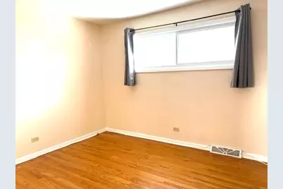 811 Hibbard Road #B, Wilmette, IL 60091 - Photo 14