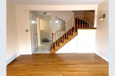 811 Hibbard Road #B, Wilmette, IL 60091 - Photo 6