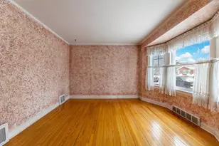 10831 S Kedzie Ave, Chicago, IL 60655 - Photo 4