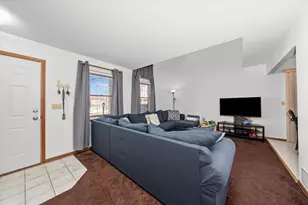 4343 W Emerald Way St, Alsip, IL 60803 - Photo 4