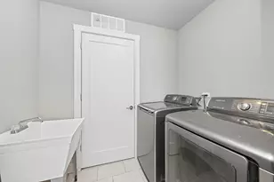 4029 S Ellis Ave, Chicago, IL 60653 - Photo 14